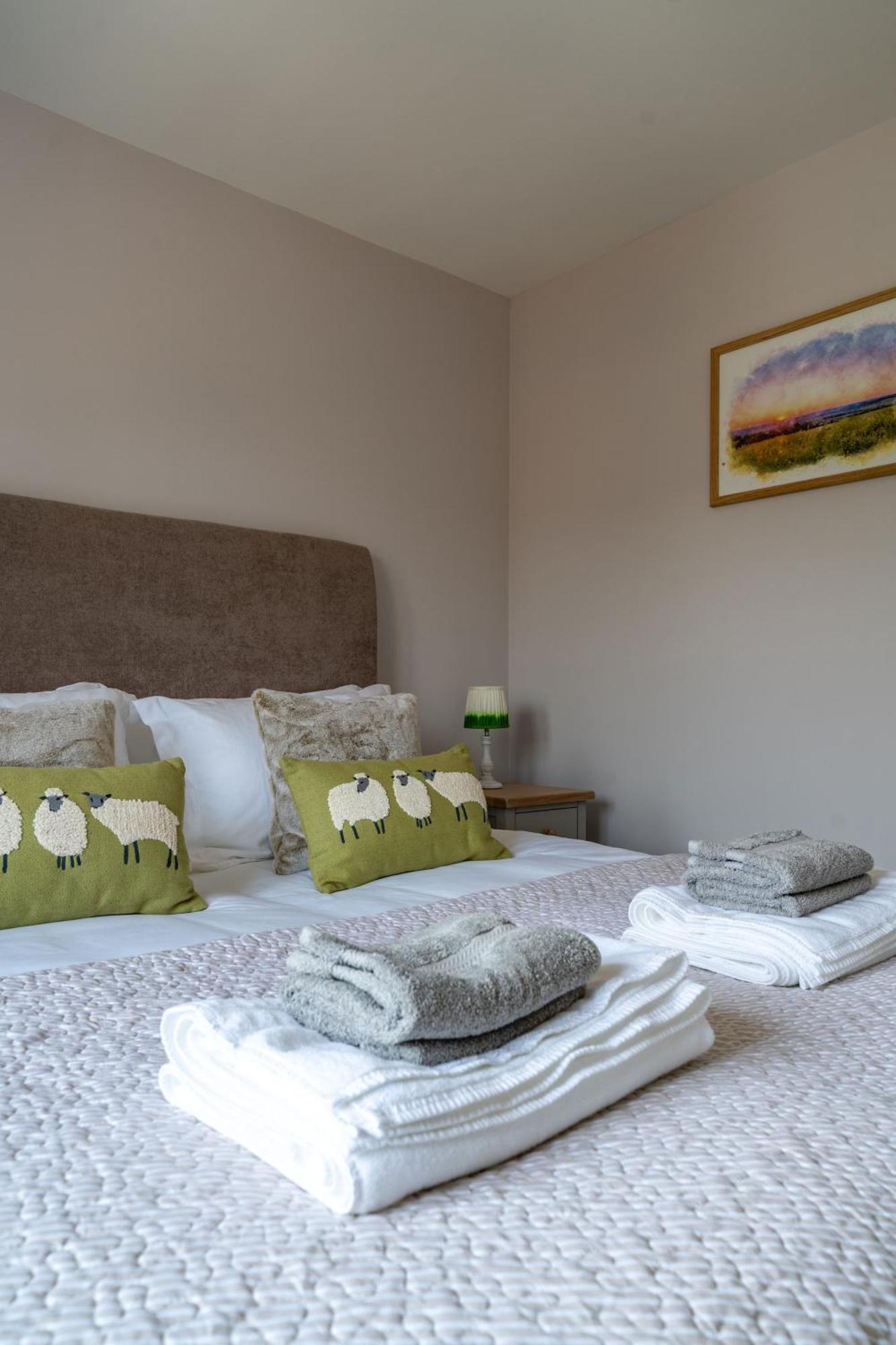 Fleming Cottage - Contemporary Cotswold Home Upper Rissington Kültér fotó